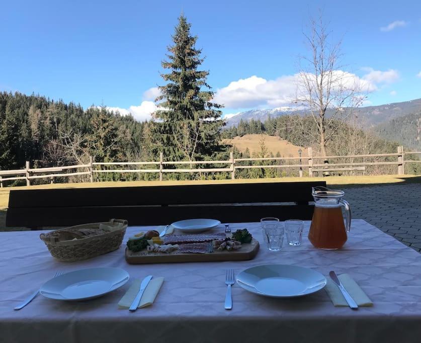 Villa Tourist Farm Kladje Ljubno Esterno foto