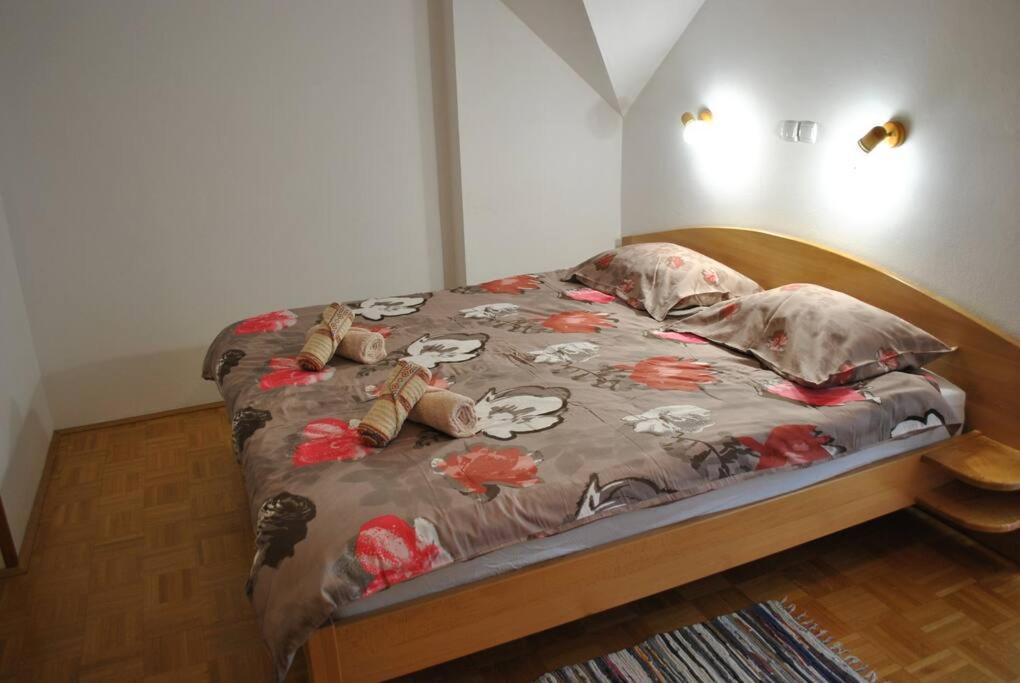 Villa Tourist Farm Kladje Ljubno Esterno foto