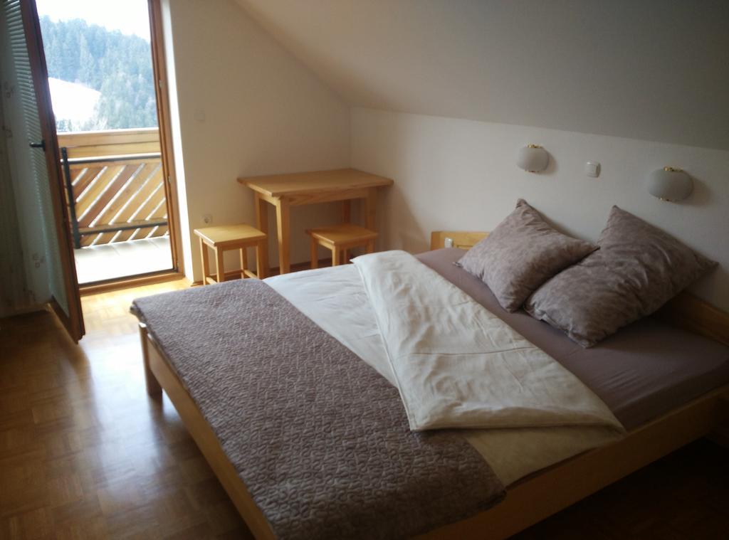 Villa Tourist Farm Kladje Ljubno Esterno foto